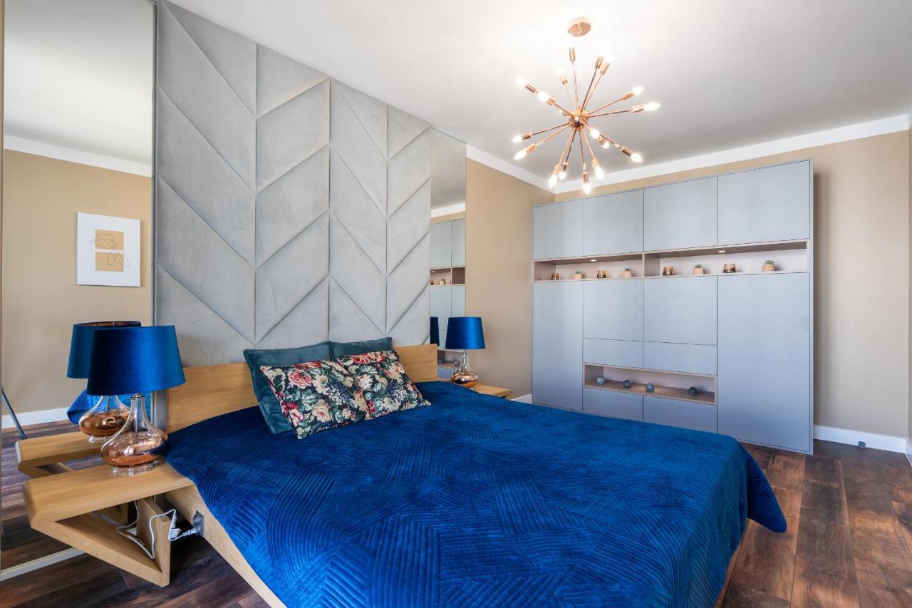 Apartament Golden Rose กดัญสก์ ภายนอก รูปภาพ